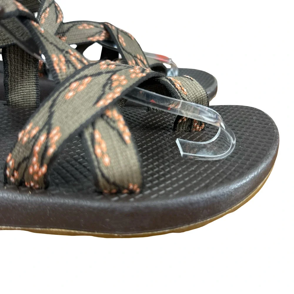 Chaco Z/2 Yampa Cherry Blossom Floral Brown Sandals Strappy Hiking Shoes sz 10